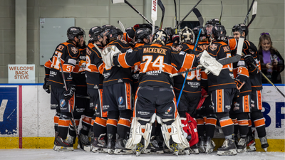 Melbourne Mustang&rsquo;s celebrating Steve&rsquo;s return to the ice